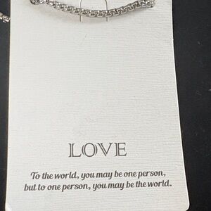 Stylish Silver Pendant Necklace